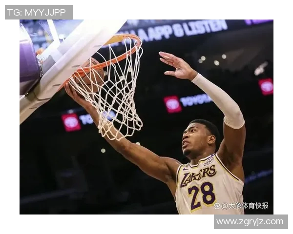 湖人对阵热火精彩比赛回顾及最终比分分析